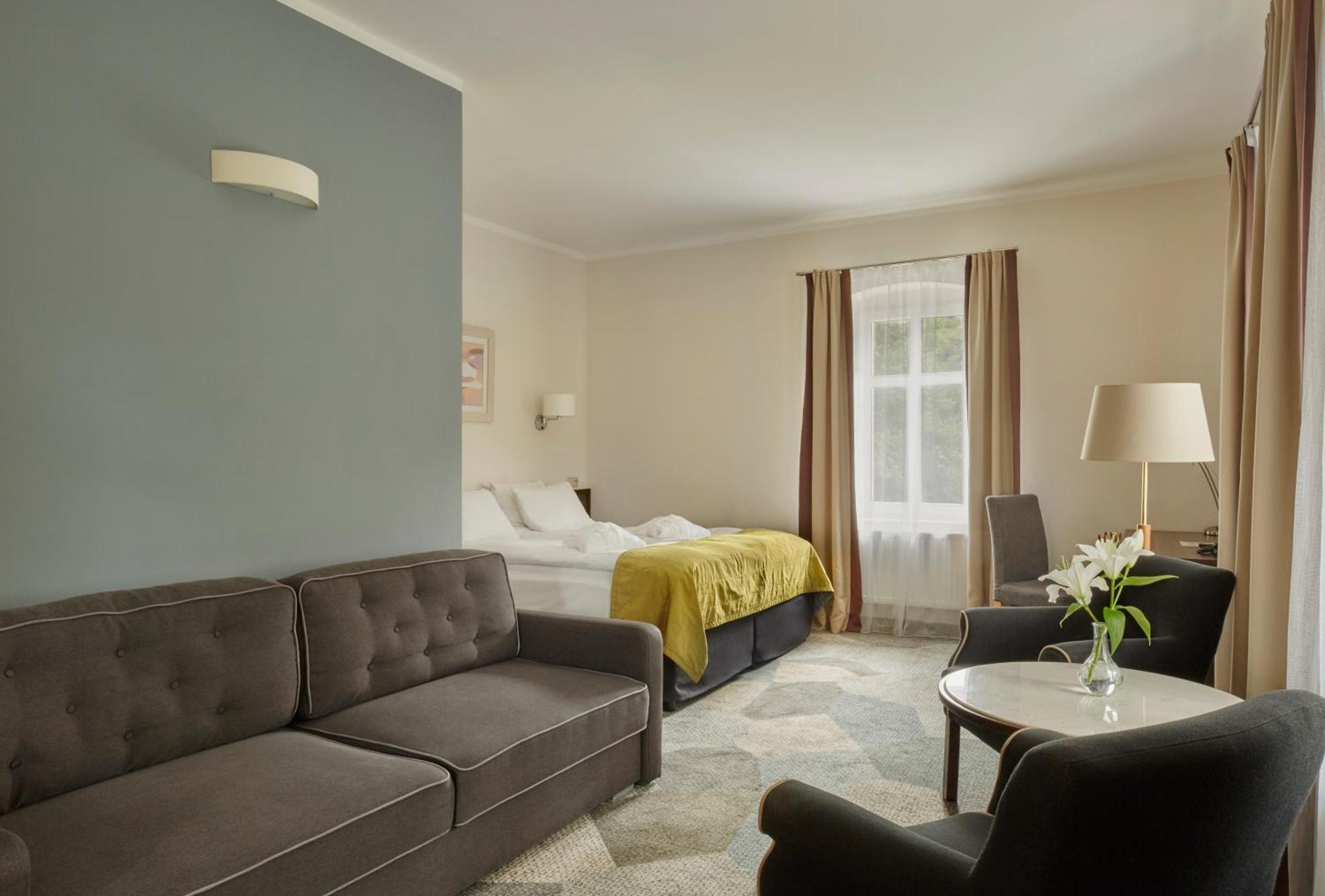 Impresja Art Resort Duszniki Zdrój Exteriör bild